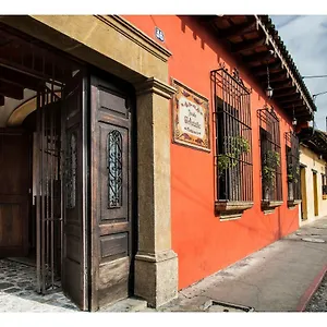 https://posada-el-antano.guatemalaantiguahotels.com